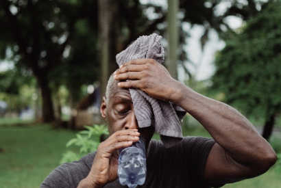 De bedste antisved-strømper til dig der døjer med svedige fødder